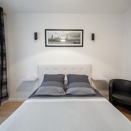 Apartament Near Eiffel Tower - Beautiful Flat Paryż Zewnętrze zdjęcie
