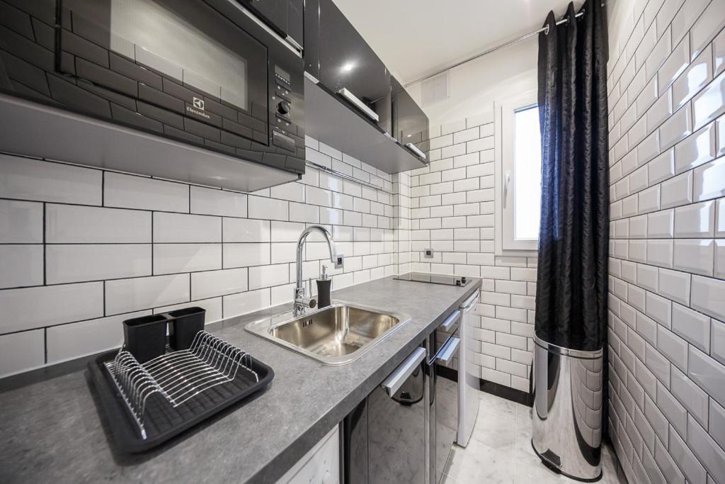 Apartament Near Eiffel Tower - Beautiful Flat Paryż Zewnętrze zdjęcie