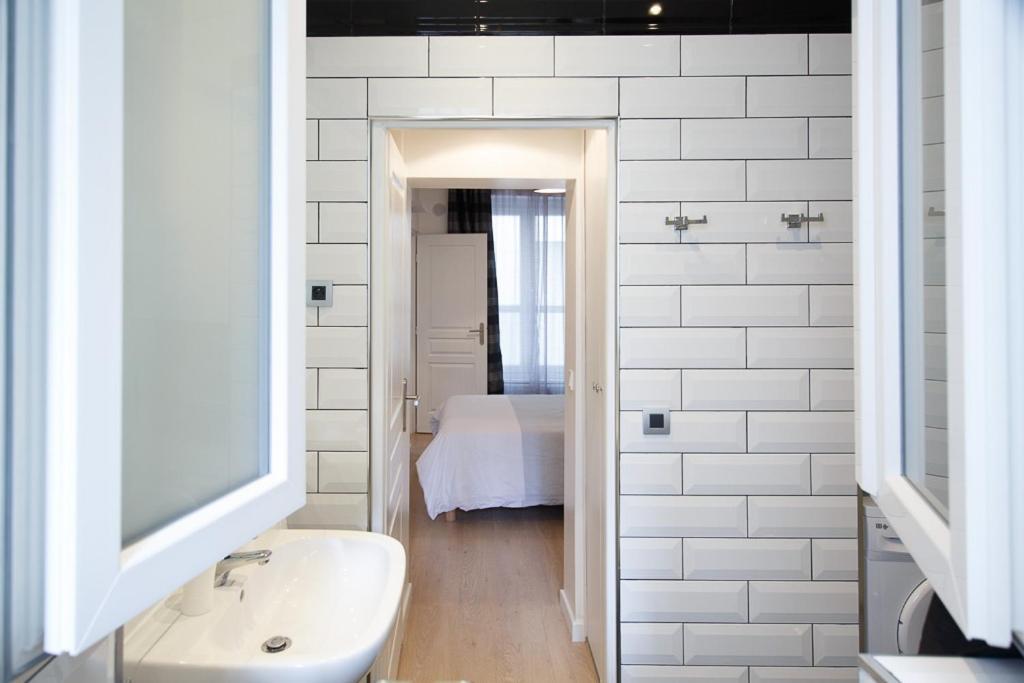 Apartament Near Eiffel Tower - Beautiful Flat Paryż Zewnętrze zdjęcie